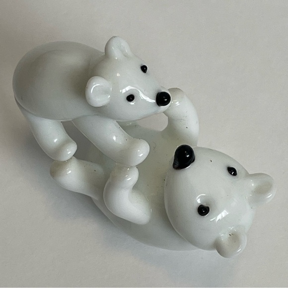 Miniature Art Playful Polar Bears - Picture 3 of 16